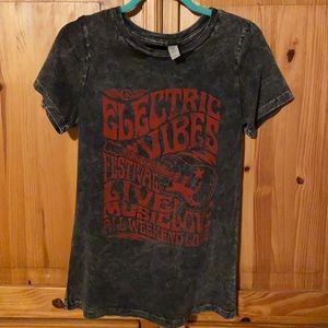 New! Colorrin Electric Vibes guitar shirt small